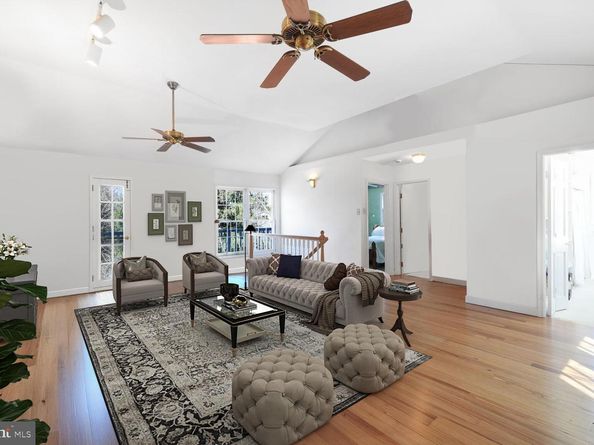 4714 Hunt Avenue, Chevy Chase MD 20815