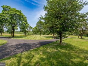 1948 Forest Grove Road, Furlong PA 18925