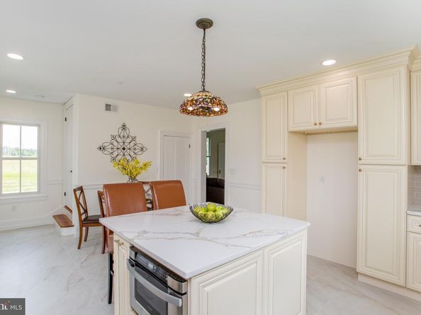 1948 Forest Grove Road, Furlong PA 18925