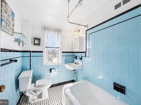 363 Holmes Road, Holmes PA 19043