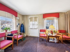 363 Holmes Road, Holmes PA 19043