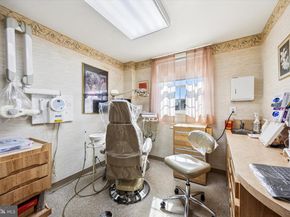 363 Holmes Road, Holmes PA 19043