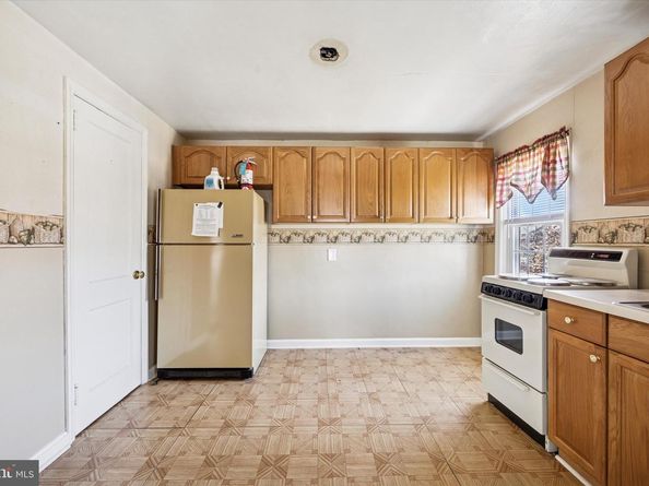363 Holmes Road, Holmes PA 19043
