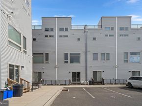 2650 E Huntingdon Street, Philadelphia PA 19125