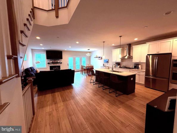 59 Parry Way, Warminster PA 18974
