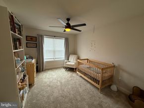59 Parry Way, Warminster PA 18974