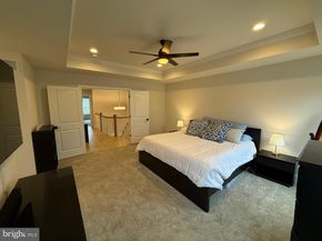59 Parry Way, Warminster PA 18974