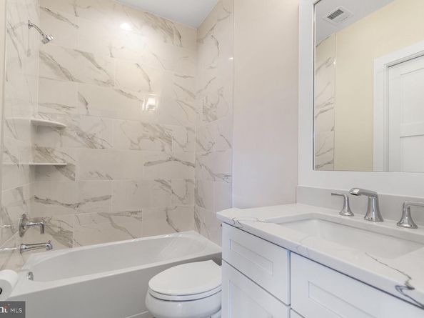 2127 N Troy, Arlington VA 22201