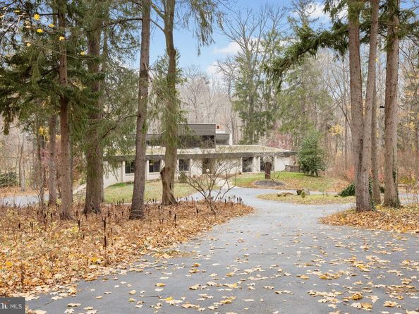 390 S Bryn Mawr Avenue, Bryn Mawr PA 19010