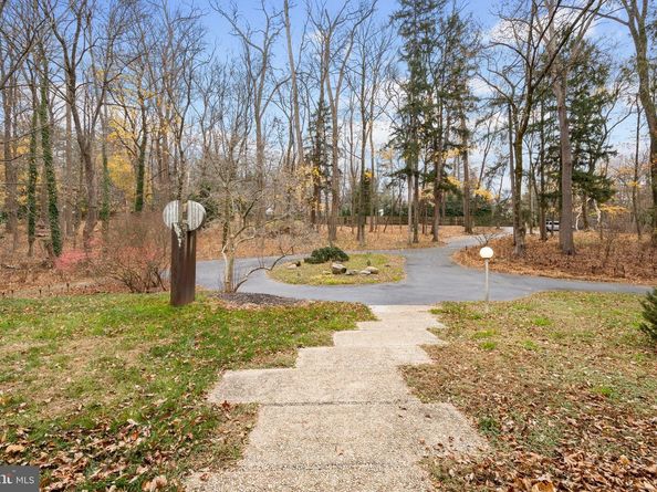 390 S Bryn Mawr Avenue, Bryn Mawr PA 19010