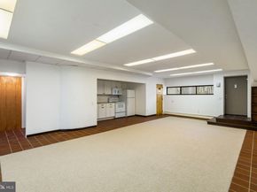 390 S Bryn Mawr Avenue, Bryn Mawr PA 19010