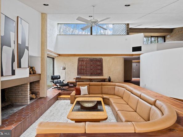 390 S Bryn Mawr Avenue, Bryn Mawr PA 19010