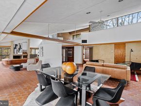 390 S Bryn Mawr Avenue, Bryn Mawr PA 19010