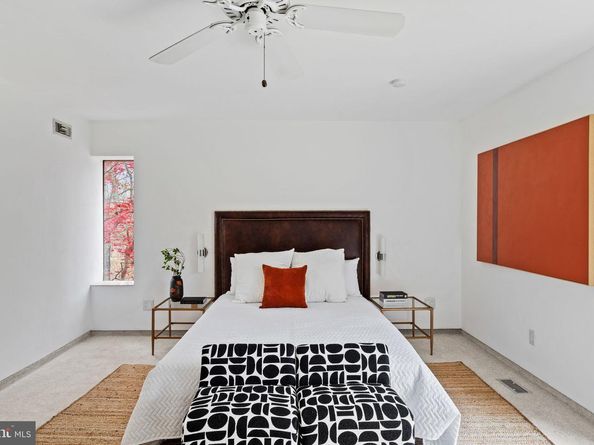 390 S Bryn Mawr Avenue, Bryn Mawr PA 19010