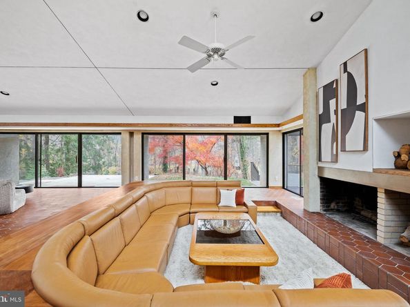 390 S Bryn Mawr Avenue, Bryn Mawr PA 19010