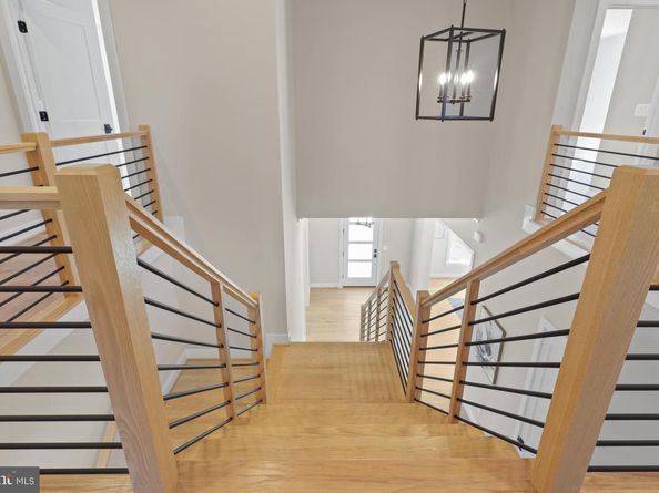 9437 Old Courthouse Road, Vienna VA 22182