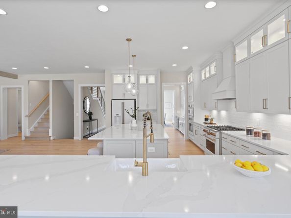 9437 Old Courthouse Road, Vienna VA 22182