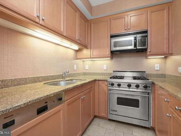 1155 23rd Street NW 6G, Washington DC 20037