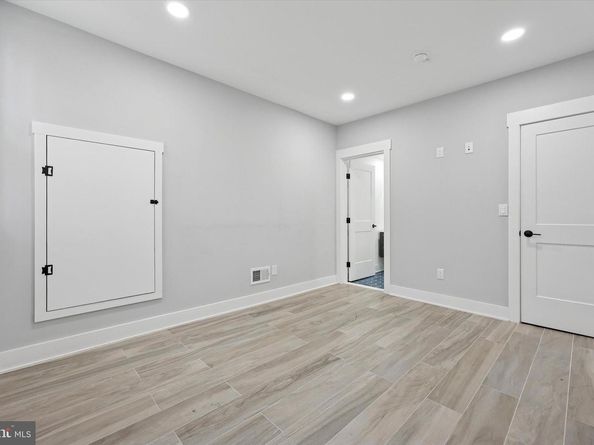 311 Delmar Street, Philadelphia PA 19128