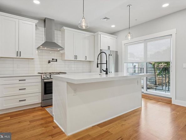 311 Delmar Street, Philadelphia PA 19128