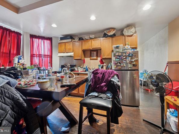 2401 N 15TH Street, Philadelphia PA 19132