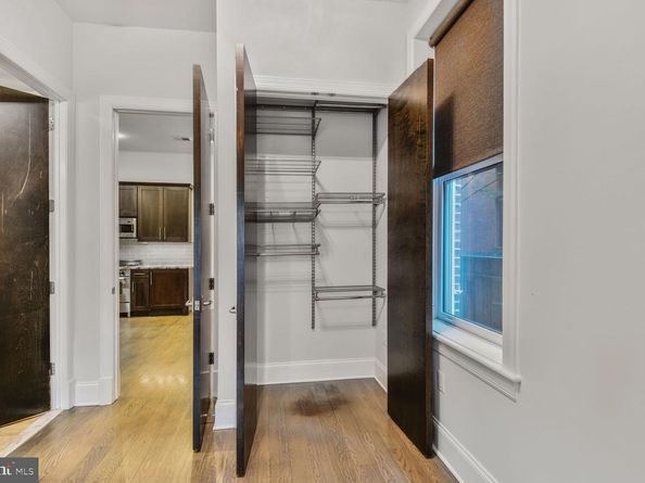 2009 Columbia Road NW 3, Washington DC 20009