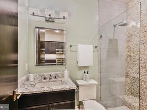 2009 Columbia Road NW 3, Washington DC 20009