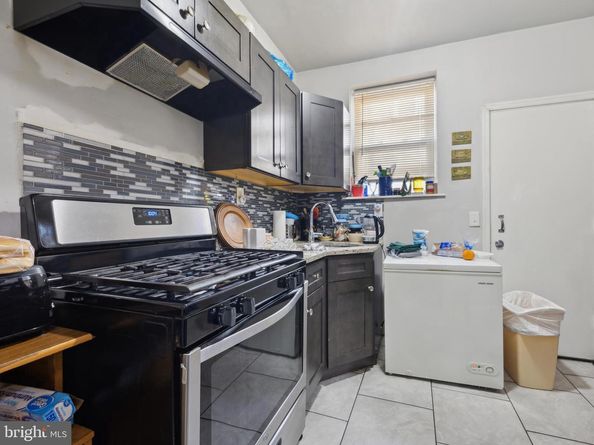 5433 Spring Street, Philadelphia PA 19139