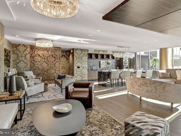 45 Sutton Square SW 303, Washington DC 20024
