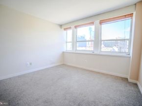 1100 Vine Street 403, Philadelphia PA 19107