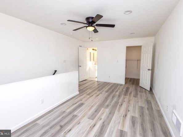 218 Pierce Street, Philadelphia PA 19148