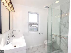 218 Pierce Street, Philadelphia PA 19148