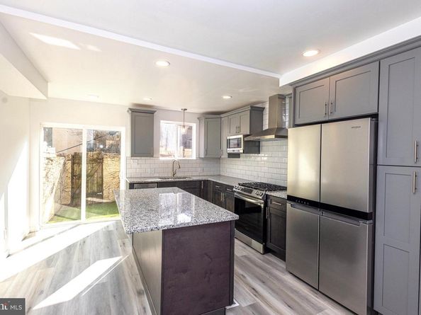218 Pierce Street, Philadelphia PA 19148
