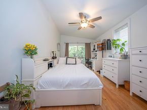 2317 Fairmount Avenue, Philadelphia PA 19130
