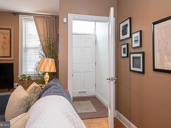 2317 Fairmount Avenue, Philadelphia PA 19130