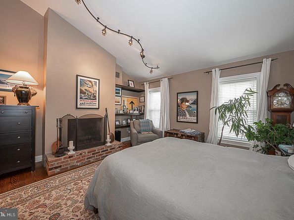 2317 Fairmount Avenue, Philadelphia PA 19130