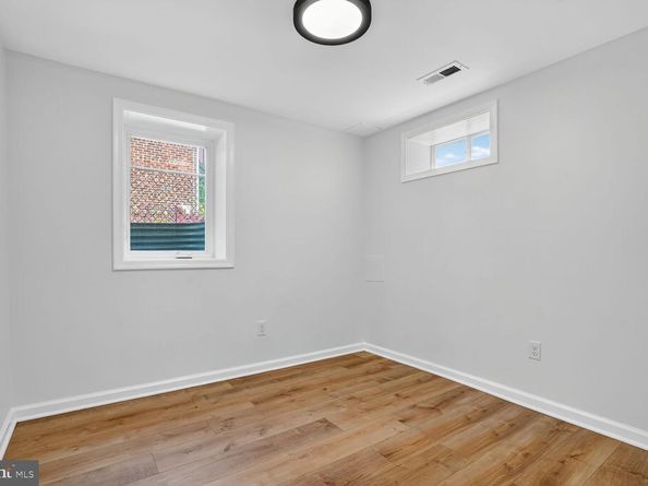 832 Delafield Street NE, Washington DC 20017