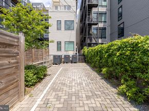 822 Kennedy Street NW 8, Washington DC 20011