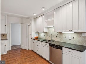 1901 Walnut Street 16E, Philadelphia PA 19103