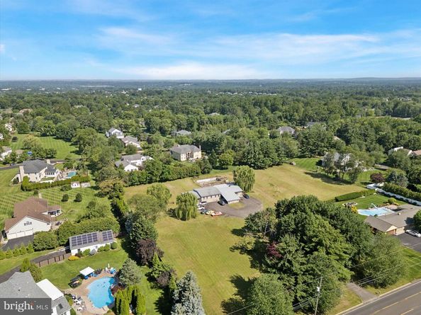 290 Hatboro Road, Ivyland PA 18974