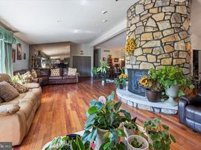 290 Hatboro Road, Ivyland PA 18974