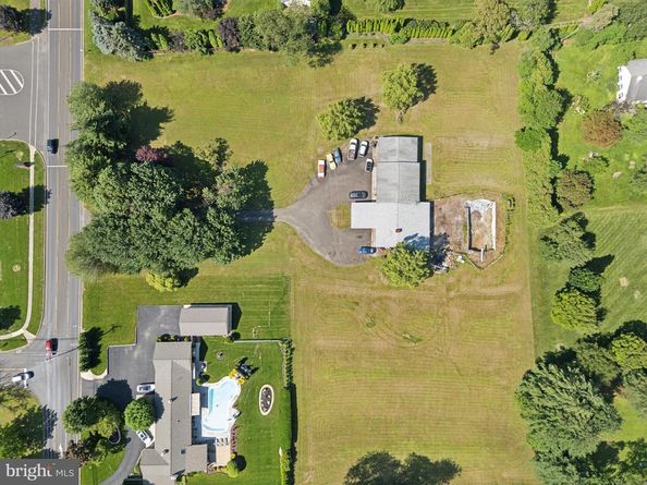 290 Hatboro Road, Ivyland PA 18974
