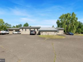 290 Hatboro Road, Ivyland PA 18974