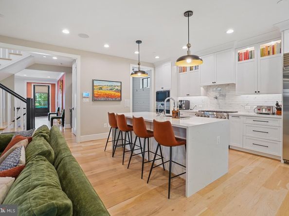 4519 Chestnut Street, Bethesda MD 20814