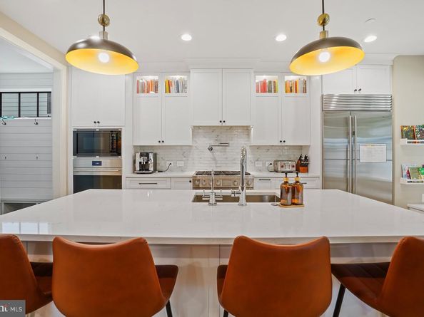 4519 Chestnut Street, Bethesda MD 20814