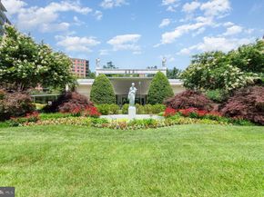 4201 Cathedral Avenue NW 910W, Washington DC 20016