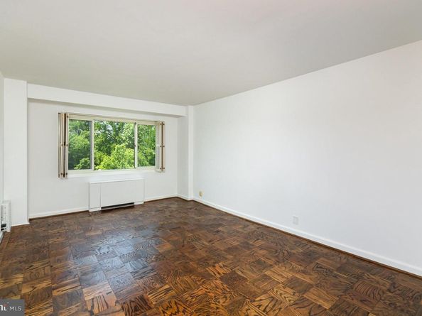 4201 Cathedral Avenue NW 910W, Washington DC 20016