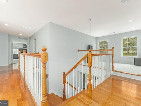 975 S Waterloo Road, Devon PA 19333