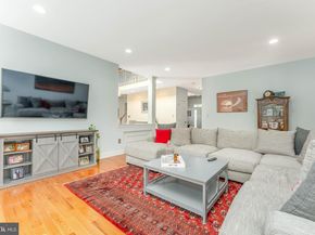 975 S Waterloo Road, Devon PA 19333