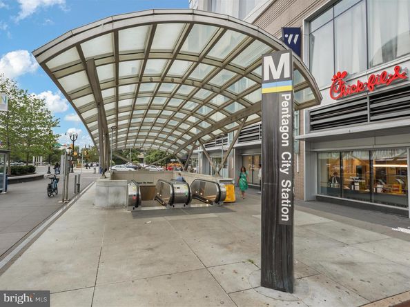 1200 S Arlington Ridge Road 509, Arlington VA 22202